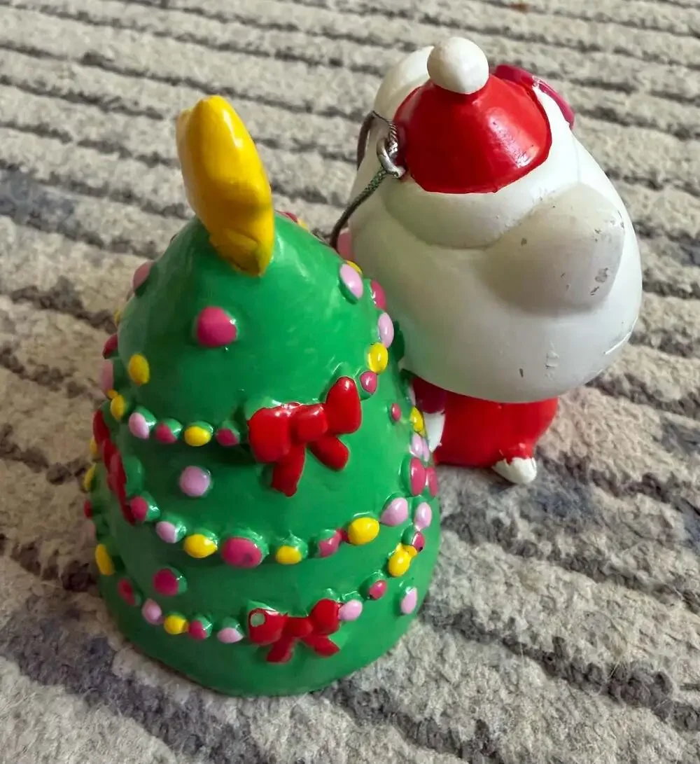 Hello Kitty Holiday Christmas Tree Ornament with Gifts